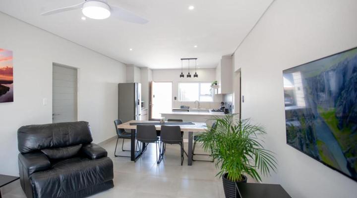 1 on York - Townhouse 54