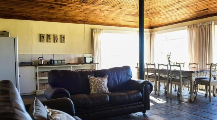 Karooroos Guesthouse