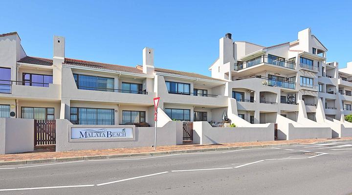 Beach Daze and Waves