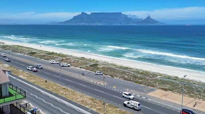 Beach Daze and Waves