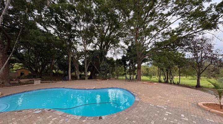 Zabini Lodge and Game Drive