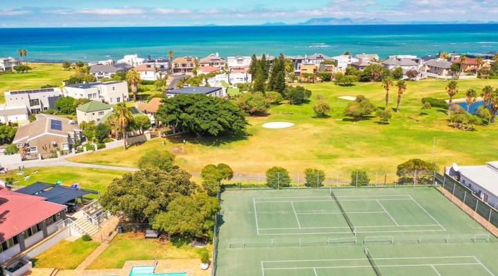 Greenways Strand Golf Beach C3