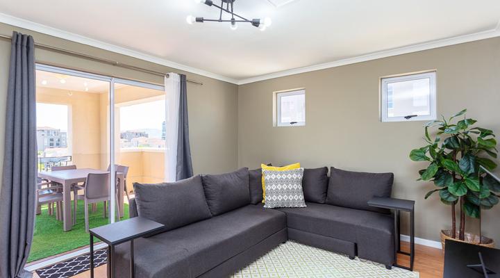 Villa Italia 933 by CTHA