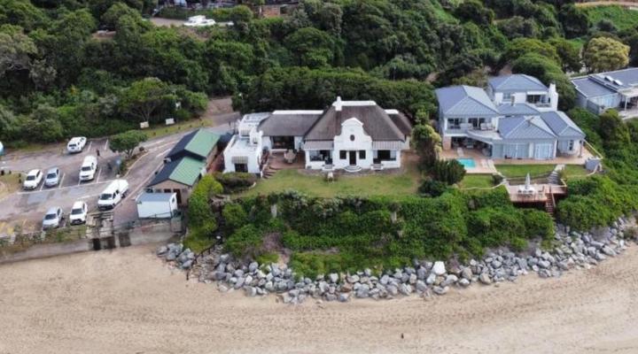 Far Niente Beachfront Guesthouse