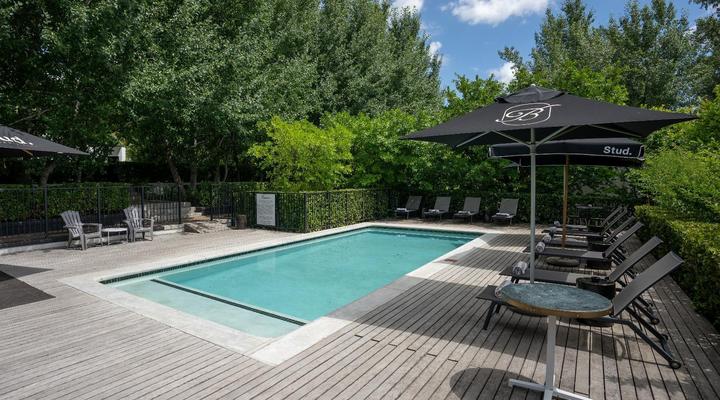 Brenaissance Wine & stud Estate