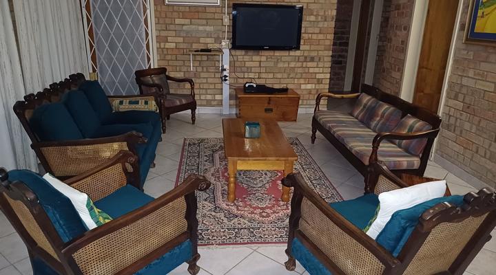 Dreamers Villa at Bushmans