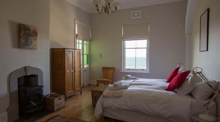 Strathmore Flat in the Annex of Chartfield