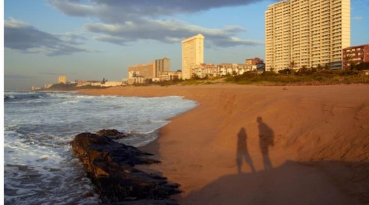 Amanzi Op Die Strand