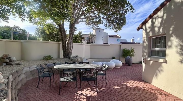 Surfer's Watch at Bruce's