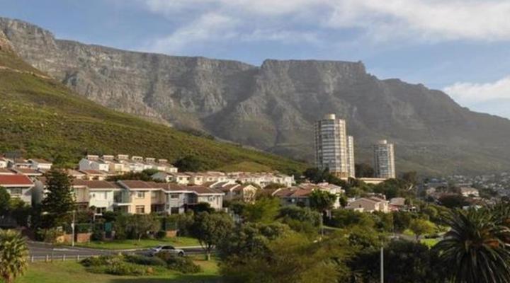 20 Belladonna Avenue