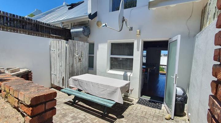 Lyngenfjord Duplex Cottage