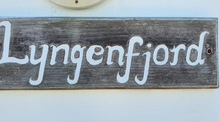 Lyngenfjord Duplex Cottage