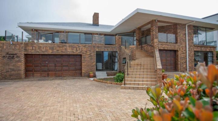 Kyle's Kin Ocean Retreat