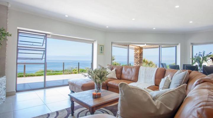 Kyle's Kin Ocean Retreat