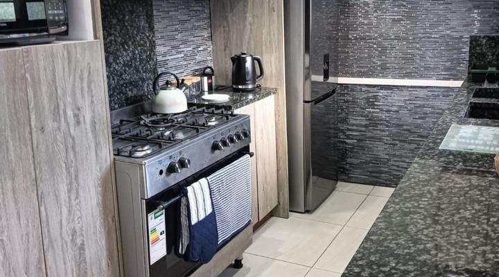 Jeffrey's Bay Guesthouse