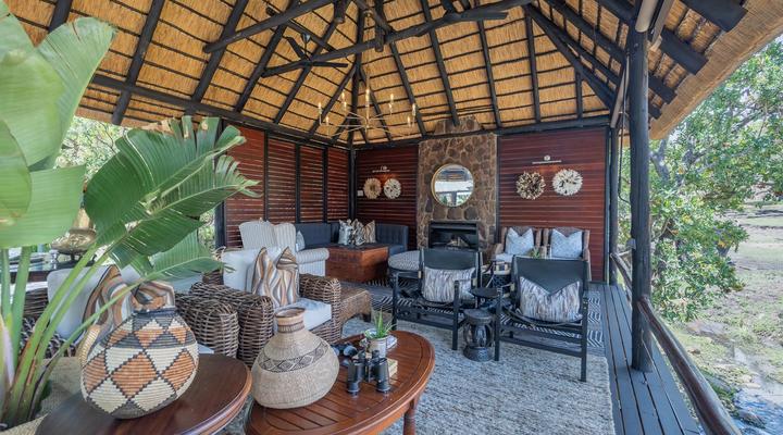 Ndlovu Safari Lodge