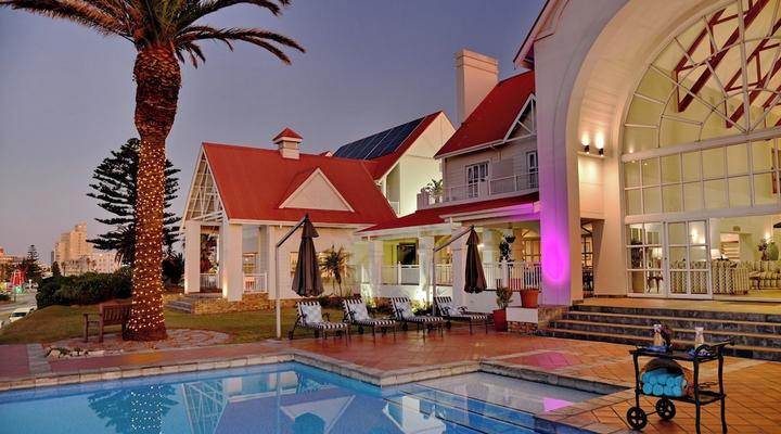 Courtyard Hotel Gqeberha