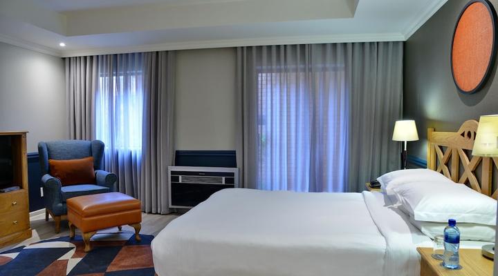 Courtyard Hotel Rosebank