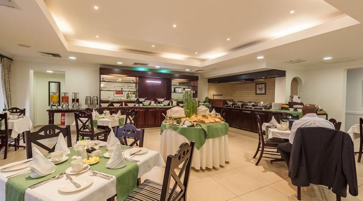 Courtyard Hotel Rosebank