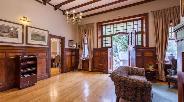 Courtyard Hotel Arcadia