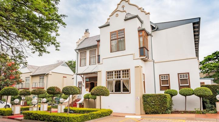 Courtyard Hotel Arcadia