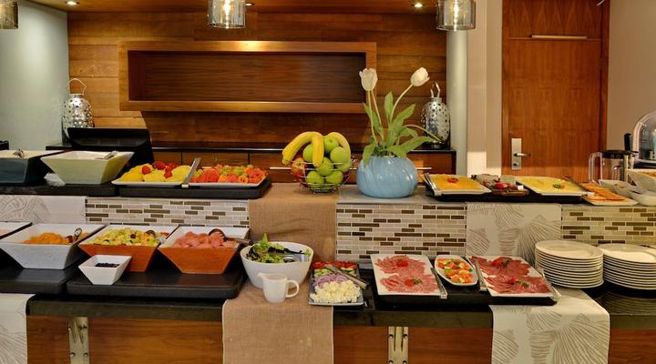 Town Lodge Waterfall, Midrand