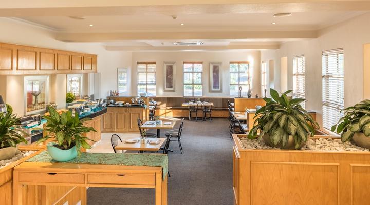 Road Lodge Isando, Shelton Avenue