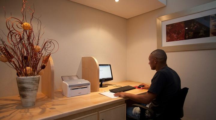 Road Lodge Southgate