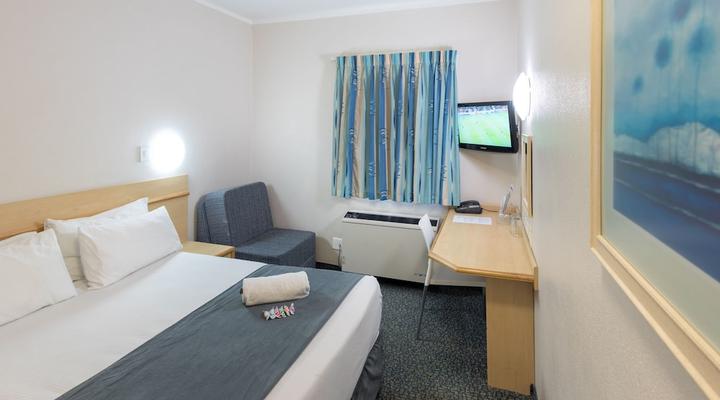 Road Lodge Centurion