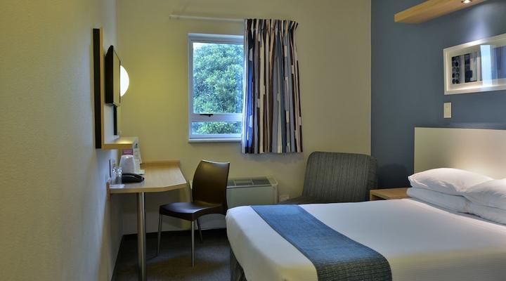 Road Lodge Cape Town International Airport