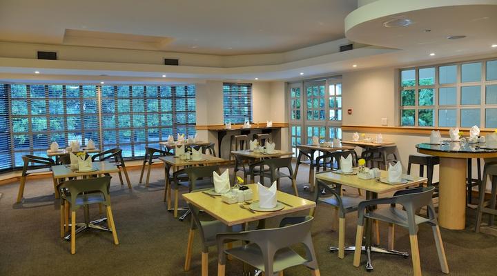 Road Lodge Cape Town International Airport