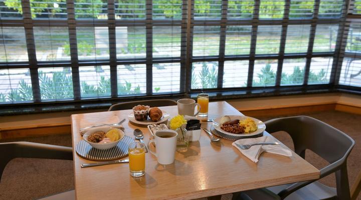 Road Lodge Cape Town International Airport