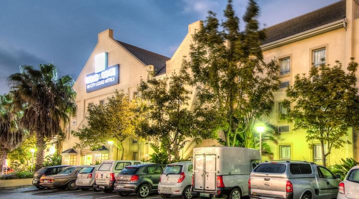 Road Lodge Cape Town International Airport