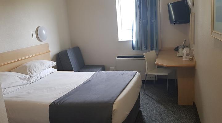 Road Lodge East London