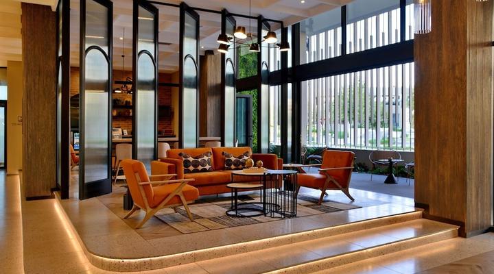 Courtyard Hotel Waterfall City