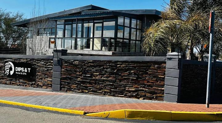 Dips & T Hotel & Spa