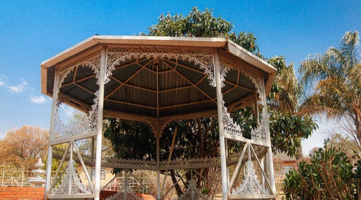 57 on Lorne Guesthouse