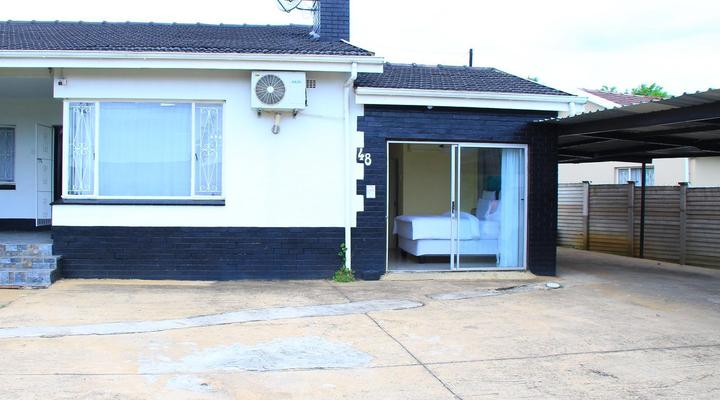 Suprime Hotels and Conference