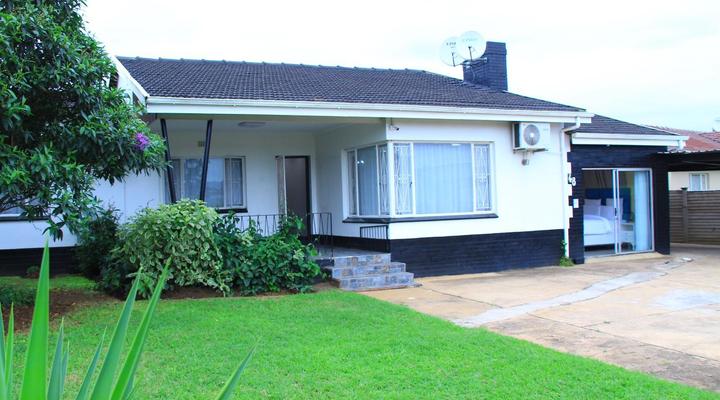 Suprime Hotels and Conference