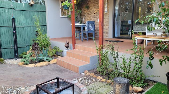 The Lark @ De Weiglhuys Farm