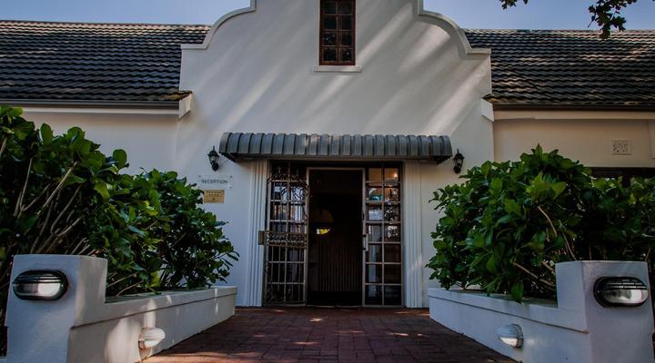 Aan de Oever Guesthouse