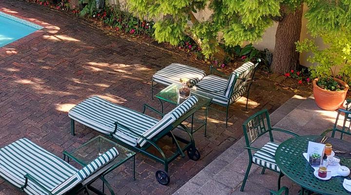 Riversong Guest House