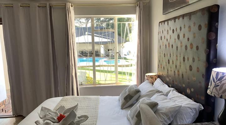 Victoria Oaks Guest House