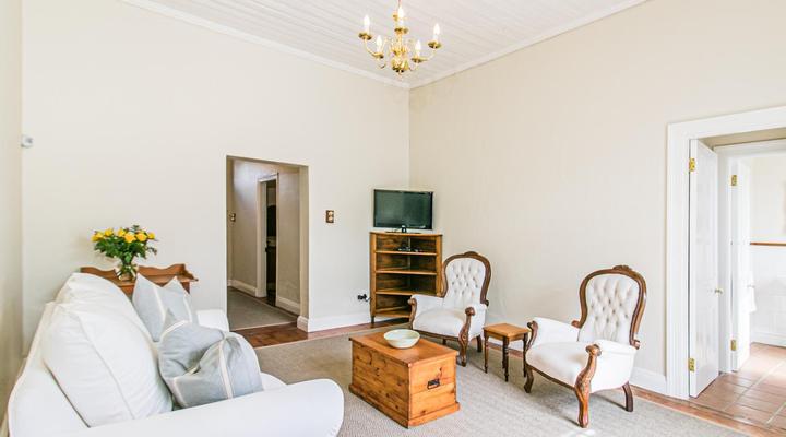 Karoo House Collection - 111 Cradock