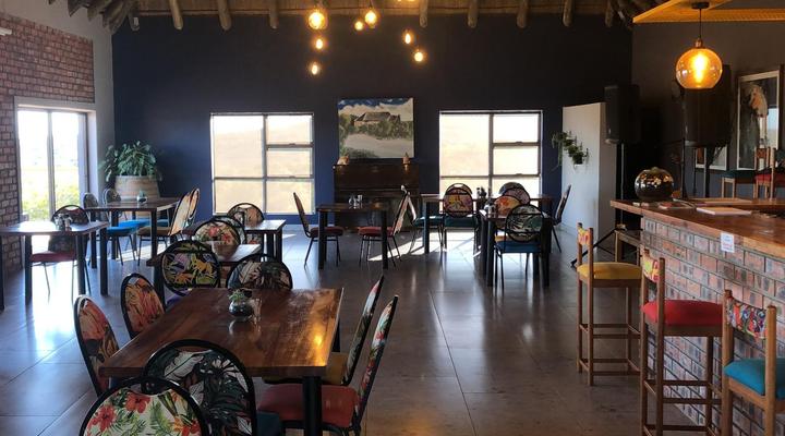 Klein Karoo Game Lodge