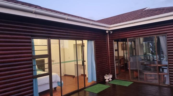 Potgieters-Rus Cannon Rocks