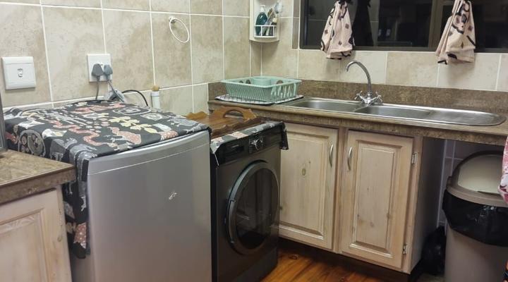 Potgieters-Rus Cannon Rocks