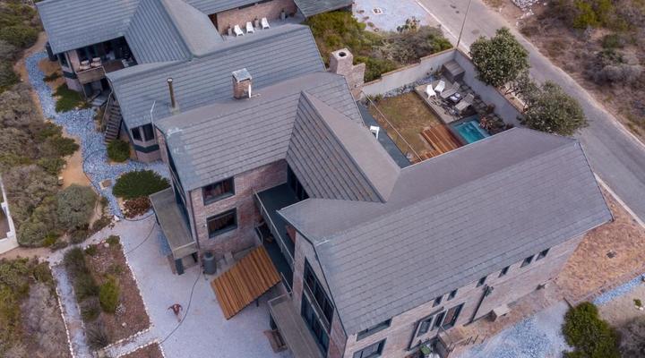 Bella Capensis & Stoepsit - Yzerfontein