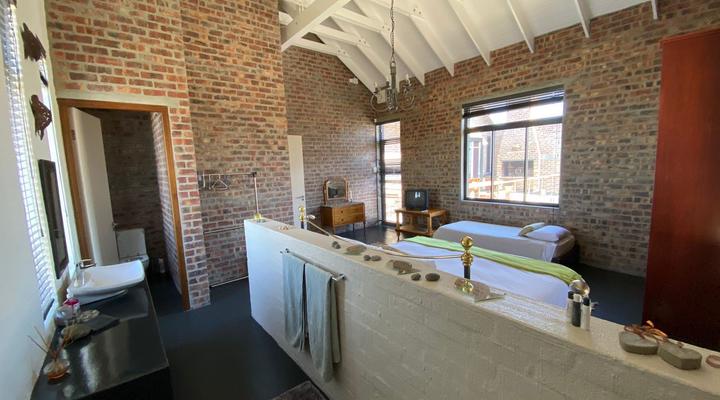 Bella Capensis & Stoepsit - Yzerfontein