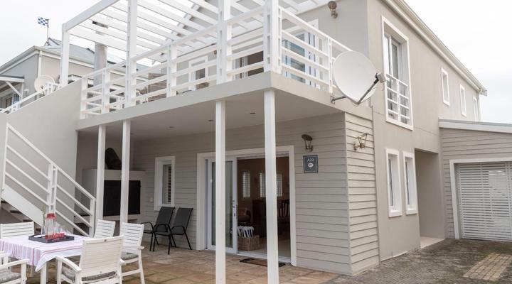 Thesen Island Villas